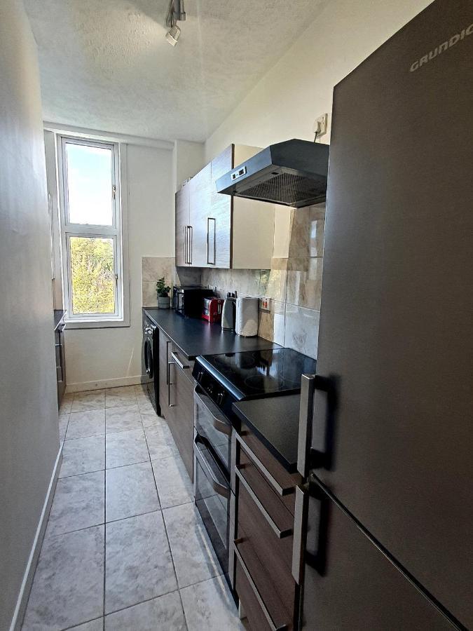 Dumbarton Hillview Apartamento Exterior foto
